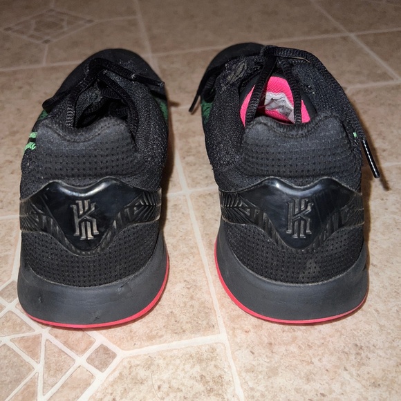 Nike Kyrie flytrap sneakers black green pink - Picture 5 of 7